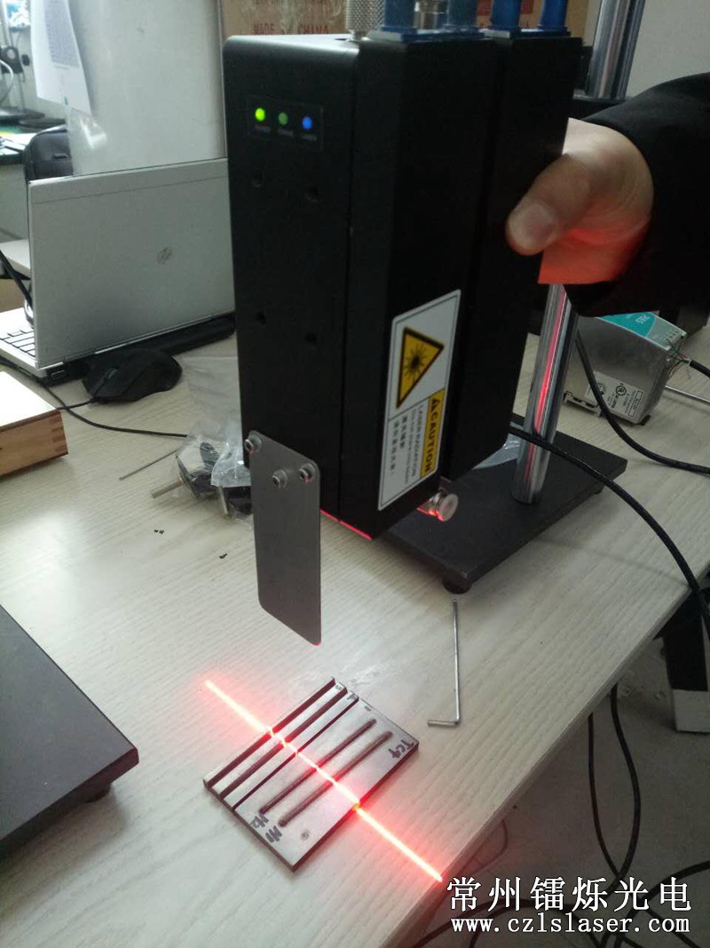 3D線(xiàn)掃相機(jī)_3D線(xiàn)掃傳感器